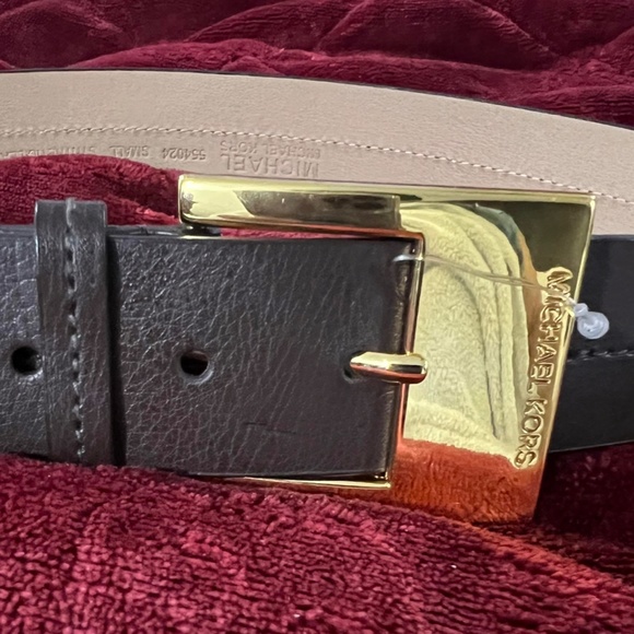 Michael Kors Women\'s Genuine Leather Logo Belt main image 4